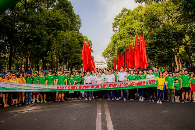Nestlé MILO đồng hành cùng hơn 8.000 người tại  Ngày Chạy Vì Sức Khỏe Toàn Dân